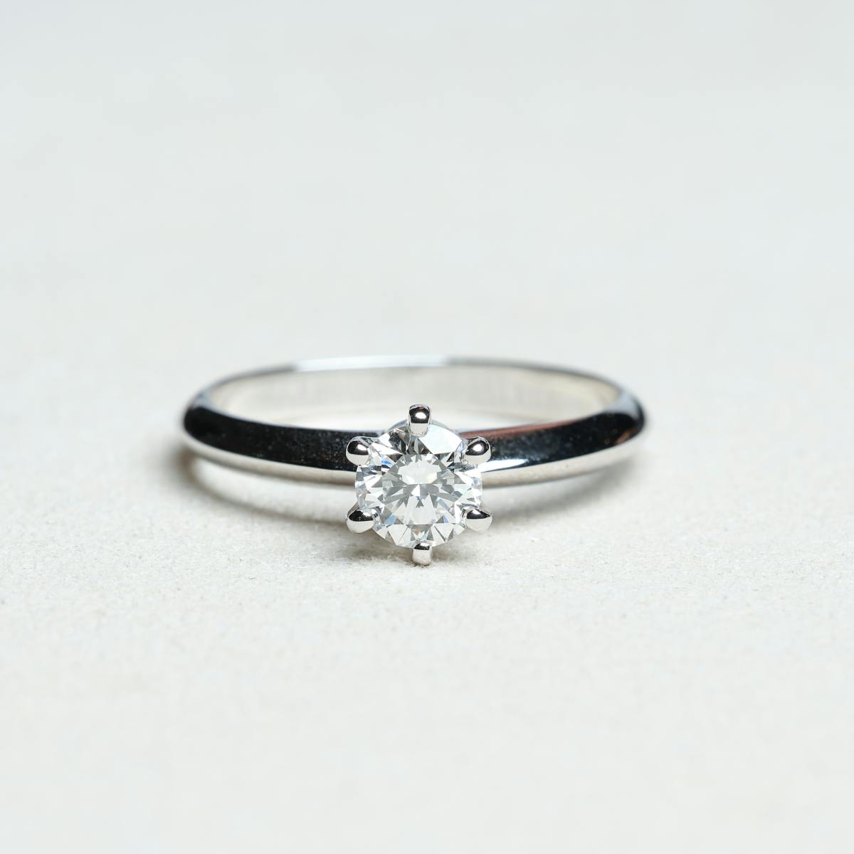 Solitaire | Bague de fiançailles | Longwood